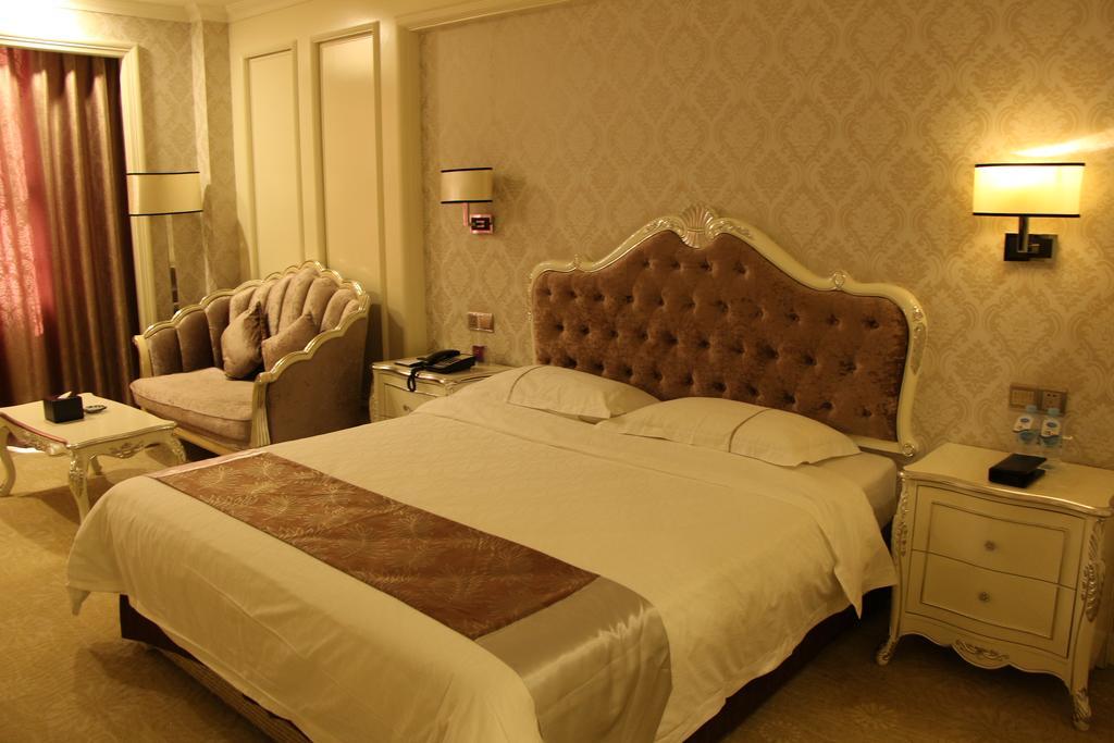 Zhuhai Rongfeng Hotel Exterior foto